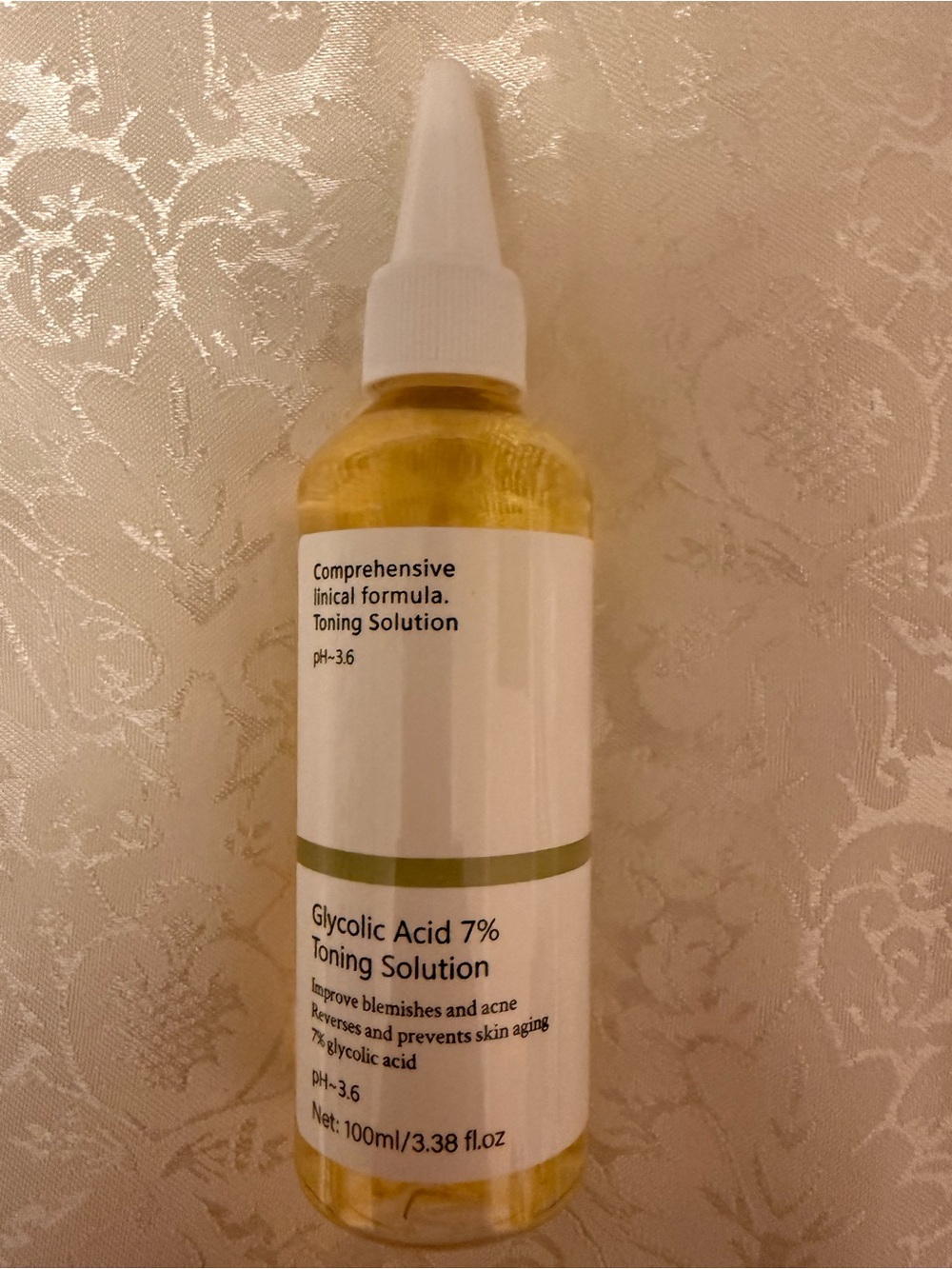 Glycolic Acid 7% Toning Solution for exfoliating and skin resurfacing